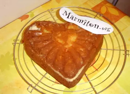 Gâteau aux pommes et à l'ananas