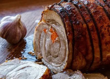 Jambon entier cuit au four