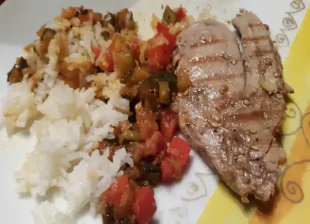 Steaks de thon en croûte de sésame