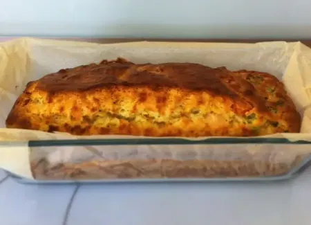 Cake de brocolis au saumon fumé