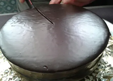 Sachertörte (tarte sacher - chocolat)