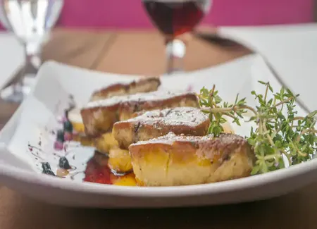 Foie gras poêlé à l'ananas