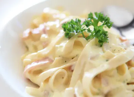 Sauce raclette pour pâtes (idéale pour les lendemains de raclette)