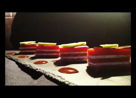 Tomate-mozza à l'agar-agar