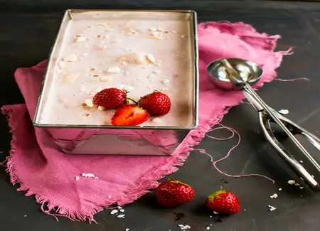 Vacherin aux fraises (glace)