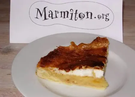 Tarte aux pommes meringuée