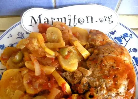 Côtes de porc provençales aux courgettes