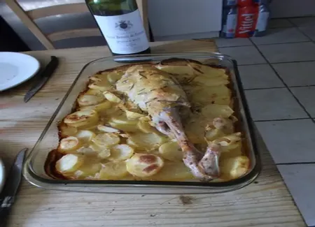 Gigot de chevreau à la moutarde et au romarin