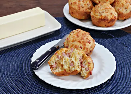 Pain aux lardons