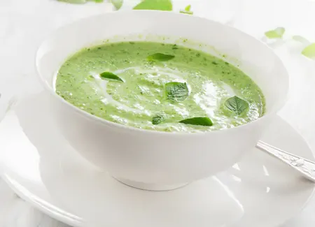 Velouté de fèves au cumin