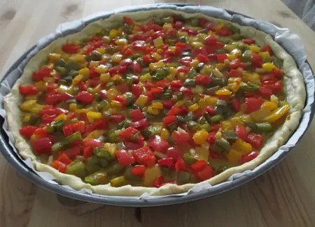 Tarte aux poivrons (pâte brisée au thym)