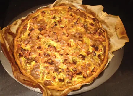 Tarte à la fondue de courgettes et bacon