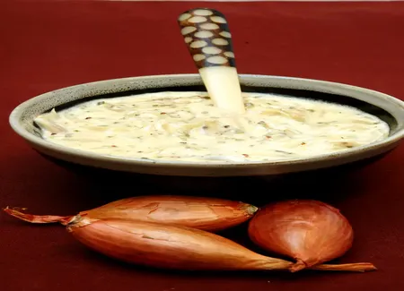 Sauce crémeuse échalote estragon