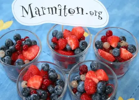 Salade de petits fruits parfumés