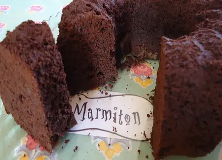 Gâteau au chocolat aux épices et au miel