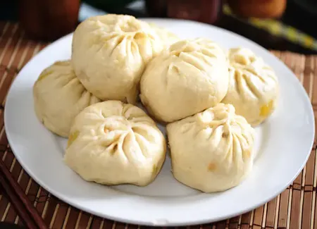 Banh bao (paté de viande vietnamien)