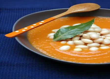 Velouté de potiron aux haricots blancs
