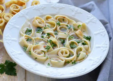 Crespelles ( crêpes italiennes à la tomate )