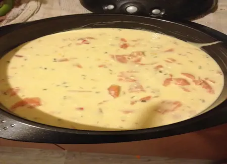 Quiche sans pâte au saumon et parmesan