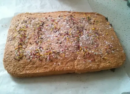 Gâteau génoise et sa mousse au chocolat