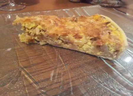 Quiche facile aux poireaux et pignons de pin
