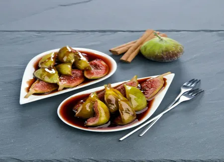 Figues confites au vin rouge