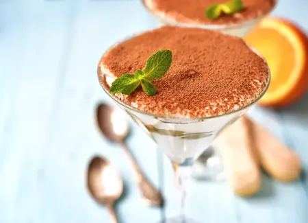 Tiramusu aux fraises et liqueur d'orange
