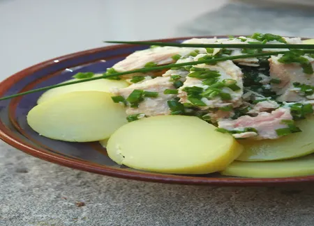 Salade de pommes de terre nouvelles au thon