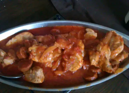 Filet mignon de porc au chorizo et tomate