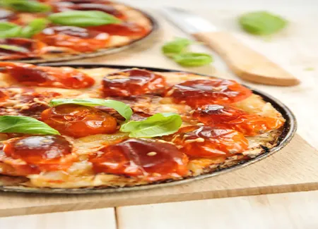 Tarte à la tomate et aux oignons