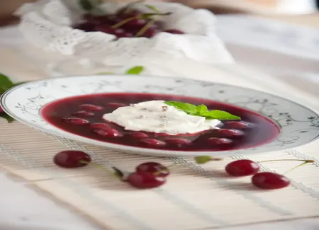 Soupe aux cerises