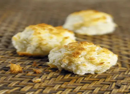 Rochers à la noix de coco végétaliens et sans gluten