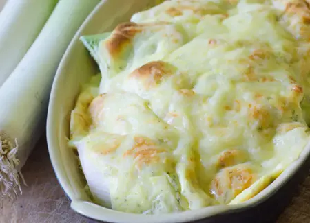 Gratin de poireaux aux lardons
