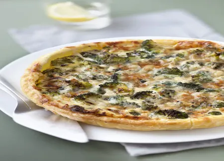 Tarte au brocoli et roquefort