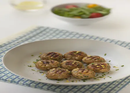 Boulettes croustillantes au thon et aux anchois