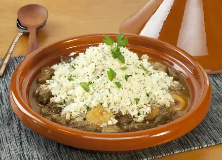 Couscous à l'épaule d'agneau