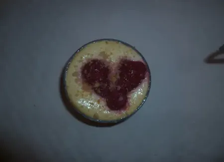 Tiramisu aux framboises et aux fraises