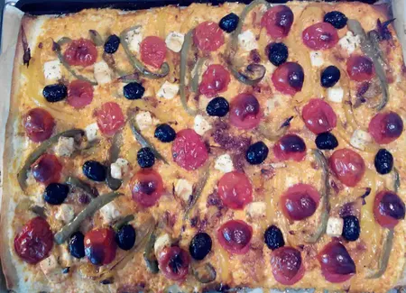 Tarte colorée sucrée salée