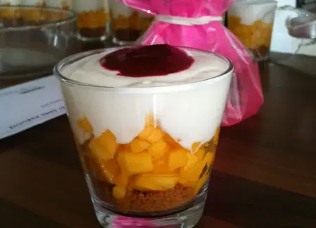Verrine mangue framboise spéculoos