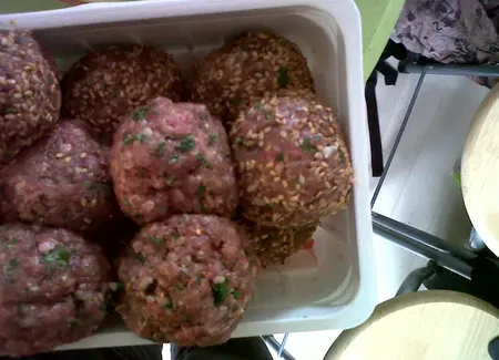 Boulettes de viande persillées