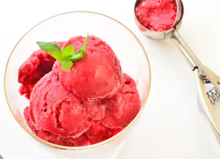 Sorbet à la cerise simple