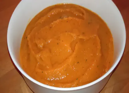 Purée minceur veloutée carottes-melon