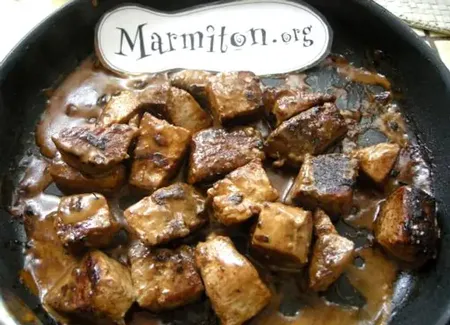 Sauté de thon au paprika
