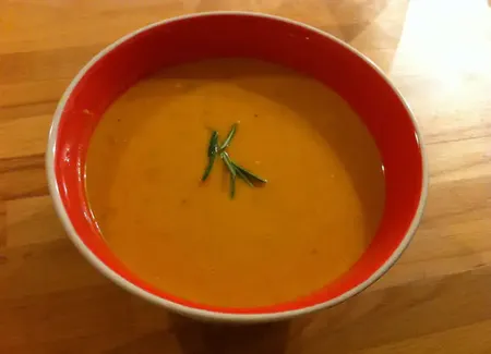 Velouté de butternut et lentilles vertes