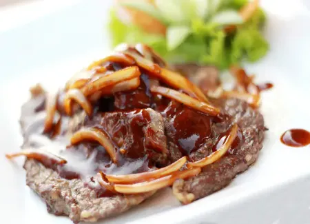 Sauce brune aux oignons