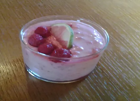 Verrine mascarpone aux framboises et citron vert