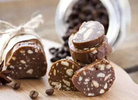 Salame (saucisson au chocolat)