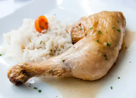 Poule au riz