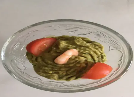 Cocktail pimenté d'avocat et crevettes