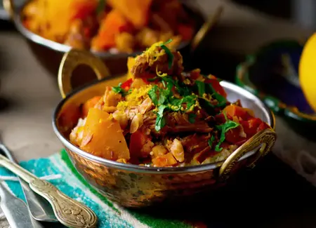 Couscous poulet, boeuf et agneau (maroc)